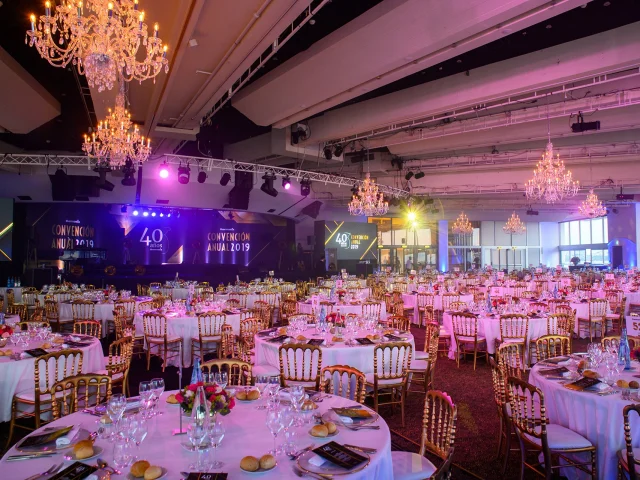 Le salon des Ambassadeurs au Palais des Festivals et des Congrès de Cannes